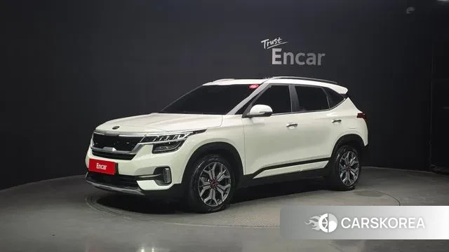 Kia Seltos 2021 Белый из Кореи