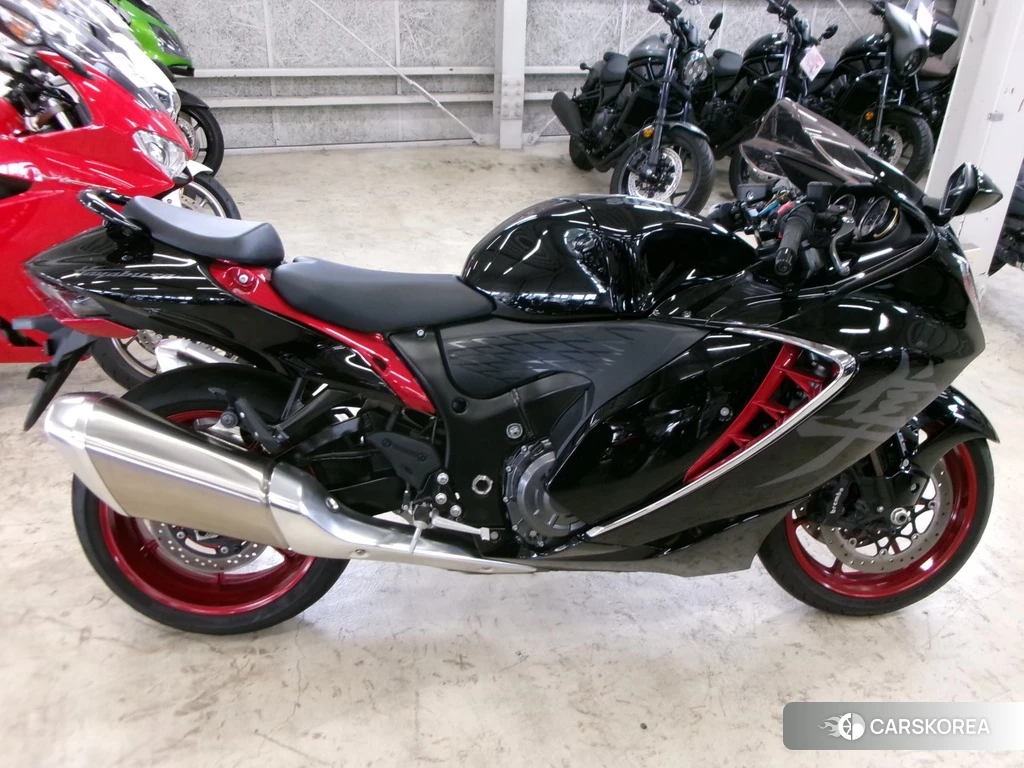 Проданный Suzuki GSX1300R HAYABUSA 2021 из Японии