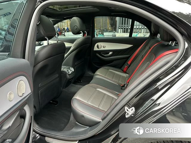 Mercedes-Benz E-class AMG 2022 Черный из Китая