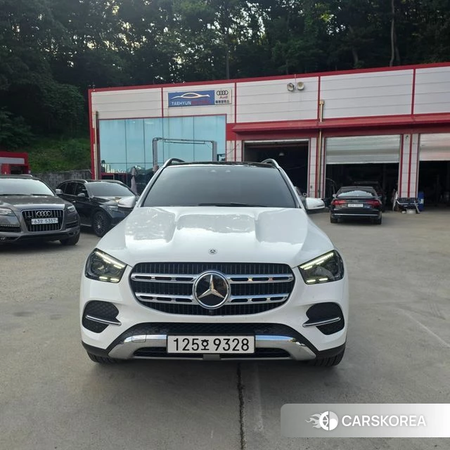 Mercedes-Benz GLE-Class W167 2024 Белый из Кореи