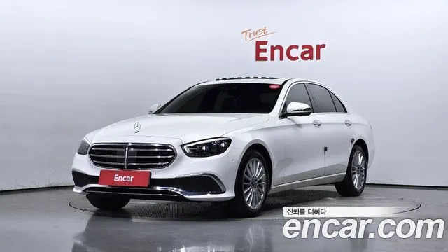 Mercedes-Benz E-Class W213 2022 Белый из Кореи