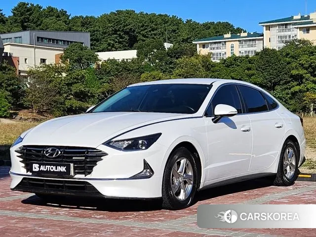 Hyundai Sonata (DN8) 2020 Белый из Кореи