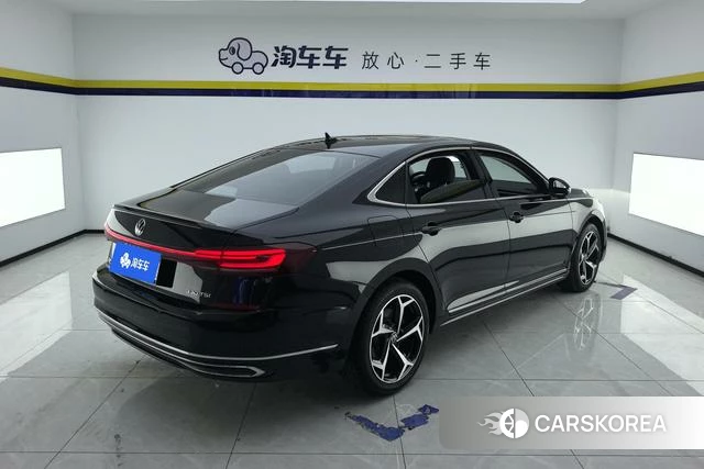 Volkswagen Passat 2023 Черный из Китая