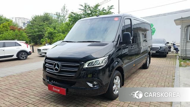 Mercedes-Benz Sprinter 2022 Черный из Кореи