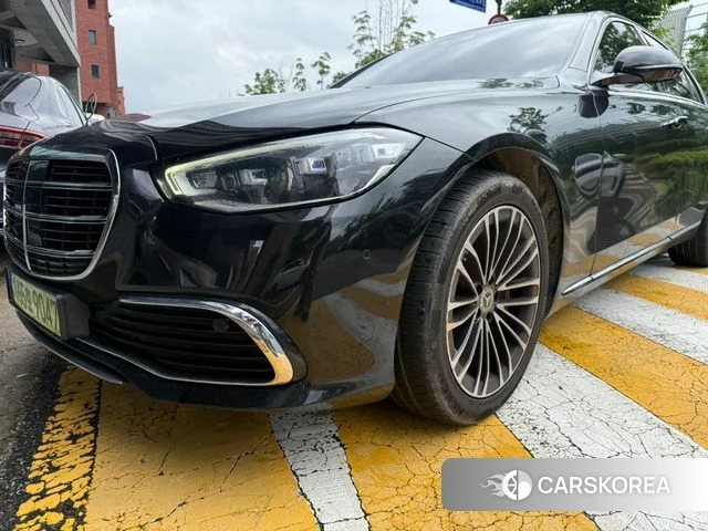 Mercedes-Benz S-Class W223 2022 Черный из Кореи