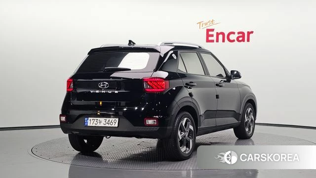 Hyundai Venue 2023 Черный из Кореи