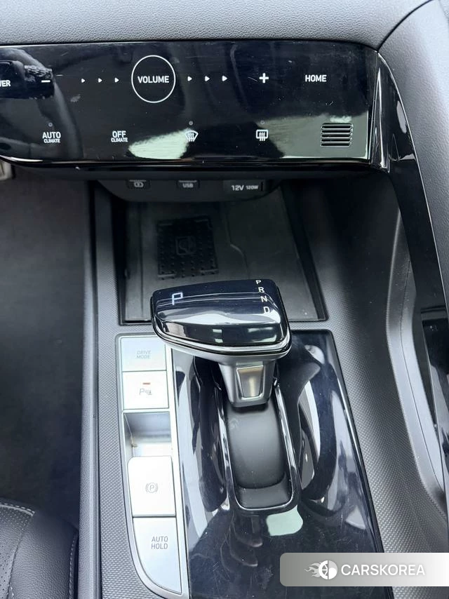Hyundai Elantra 2021 Белый из Китая