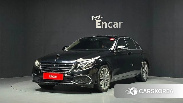 Mercedes-Benz E-Class W213 2019 Черный из Кореи