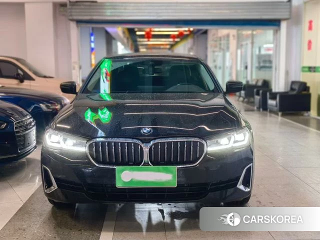 BMW 5 series 2021 Черный из Китая