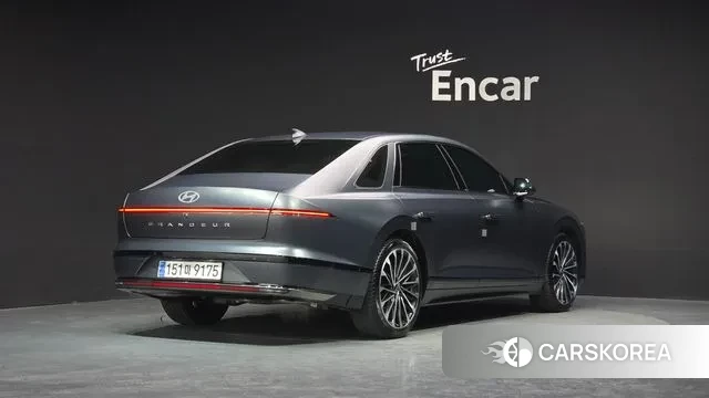 Hyundai Grandeur (GN7) 2023 Серый из Кореи