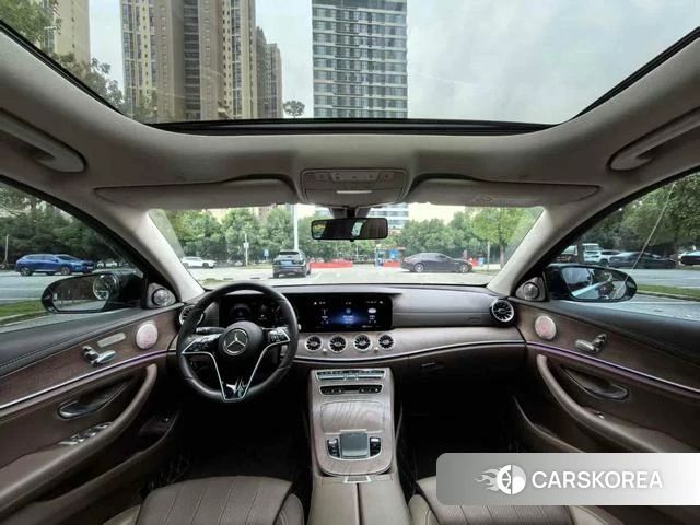 Mercedes-Benz E-class 2022 Черный из Китая