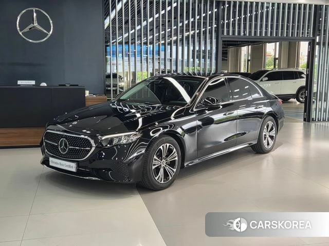 Mercedes-Benz E-Class W214 2025 Черный из Кореи