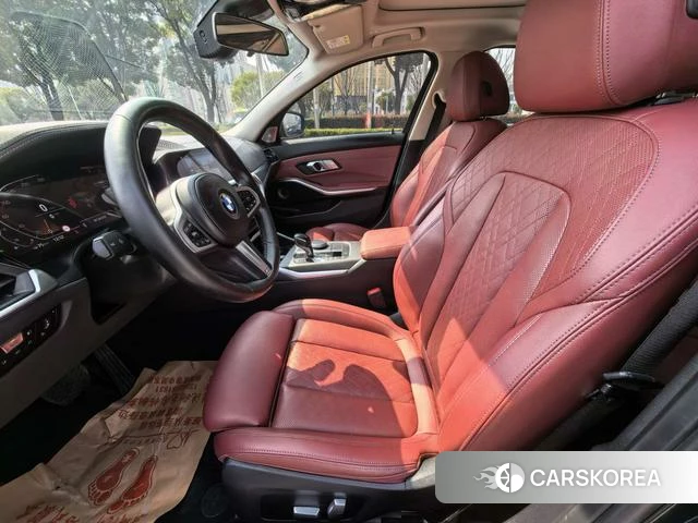 BMW 3 series 2022 Черный из Китая