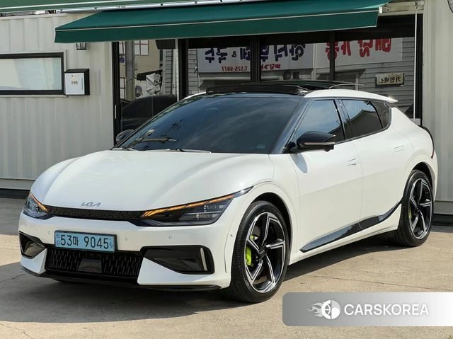 Kia EV6 2022 Белый из Кореи