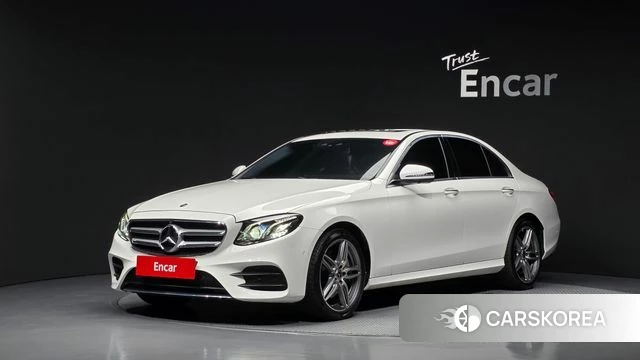 Mercedes-Benz E-Class W213 2019 Белый из Кореи