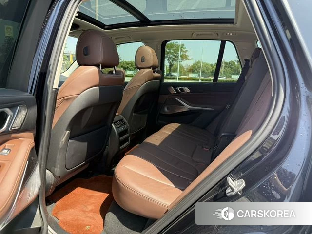 BMW X5 (imported) 2022 Черный из Китая
