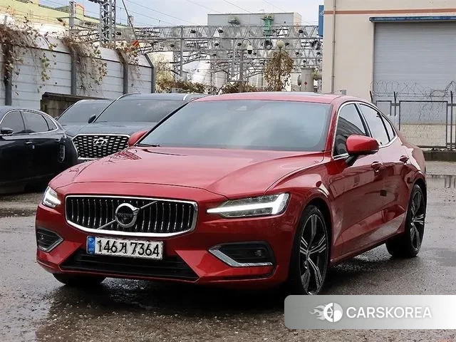 Volvo S60 3rd generation 2020 Красный из Кореи