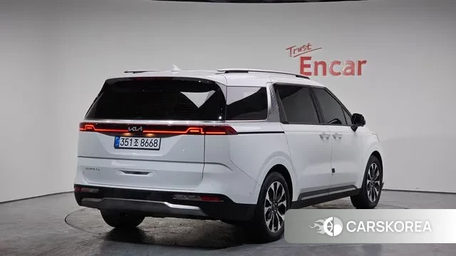 Kia Carnival 4th generation 2023 Белый из Кореи