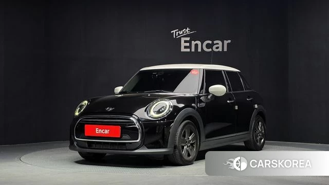 Mini Cooper 2022 Черный из Кореи