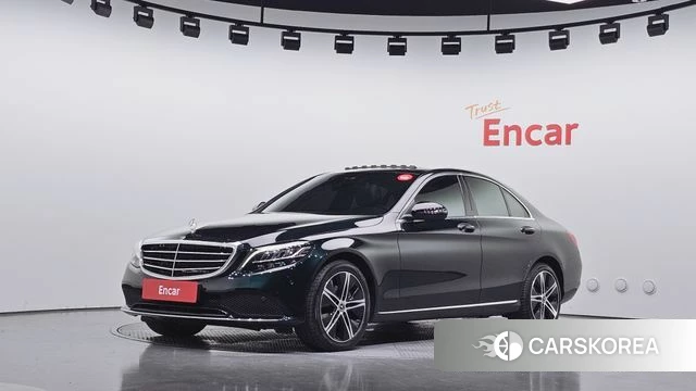 Mercedes-Benz C-Class W205 2019 Зеленый из Кореи