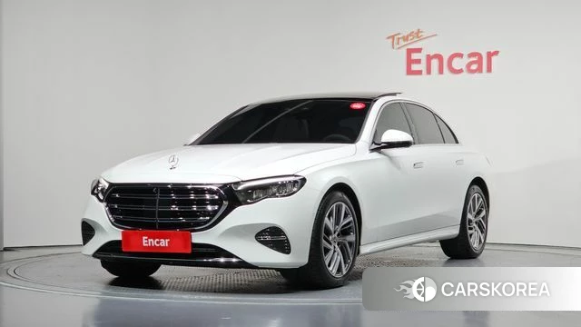 Mercedes-Benz E-Class W214 2024 Белый из Кореи