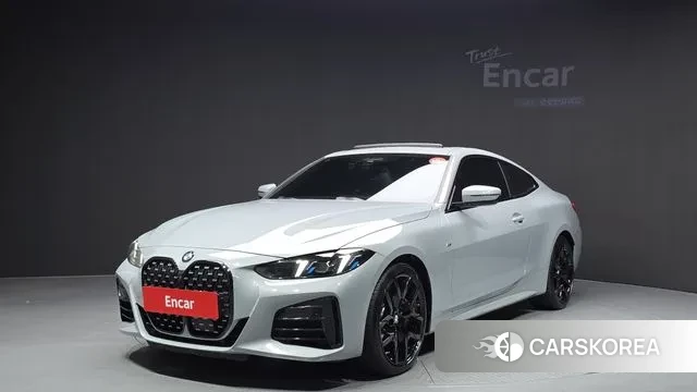 BMW 4 Series (G22) 2024 Цвет галактики из Кореи