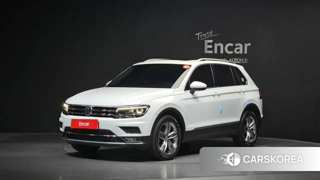 Volkswagen Tiguan second Generation 2018 Белый из Кореи