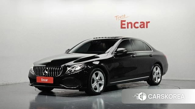 Mercedes-Benz E-Class W213 2018 Черный из Кореи
