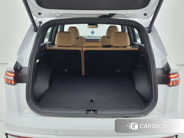 Geely Automobile Xingyue L 2026 Белый из Китая