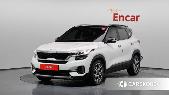 Kia Seltos 2022 Белый из Кореи