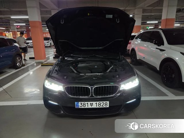 BMW 5 Series (G30) 2020 Серый из Кореи