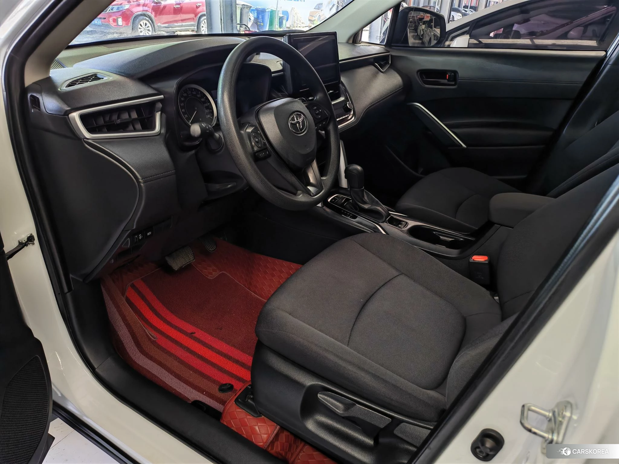 Toyota Corolla Sharp amplifier 2022 Белый из Китая