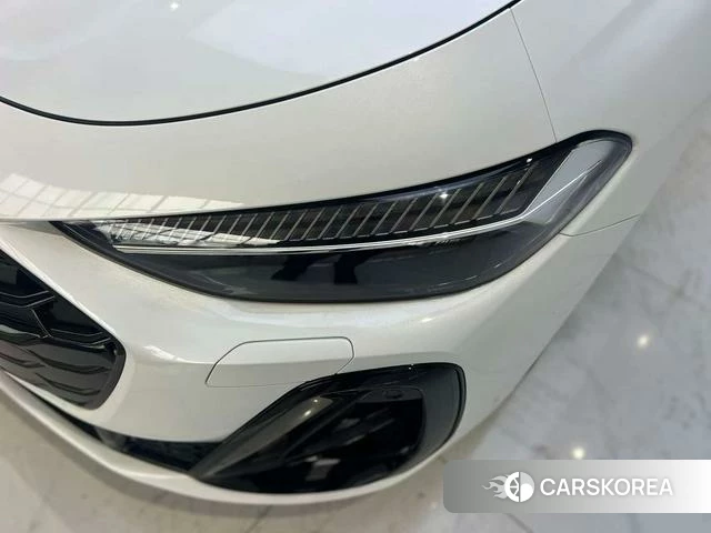 Audi A5L 2026 Белый из Китая