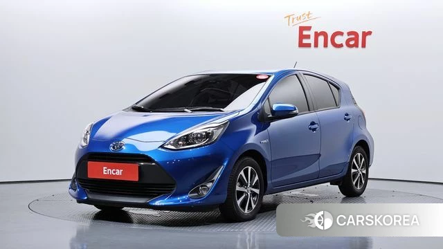 Toyota Prius C 2018 Синий из Кореи