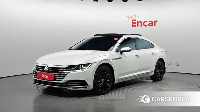 Volkswagen Arteon 2019 Белый из Кореи