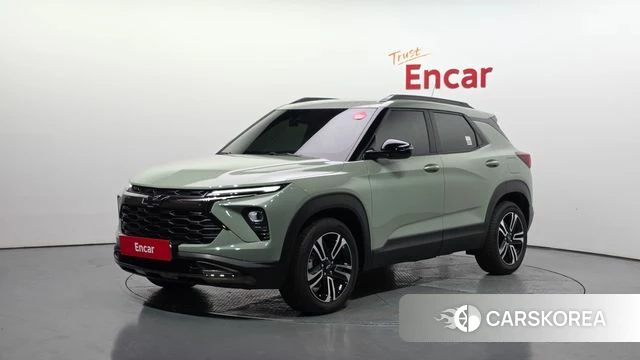 Chevrolet (GM Daewoo) The New Trail Blazer 2025 Темно-зеленый из Кореи