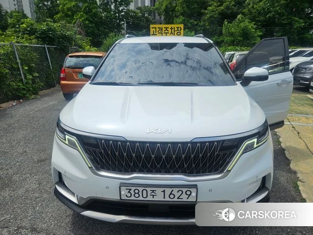 Kia Carnival 4th generation 2022 Белый из Кореи