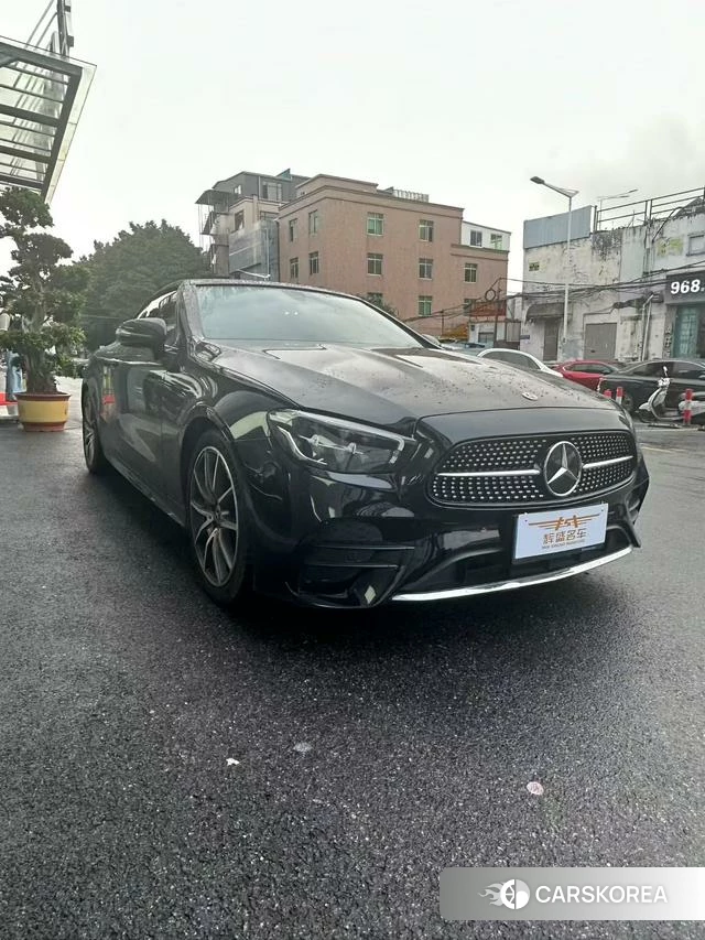 Mercedes-Benz E-class (imported) 2021 Зеленый из Китая