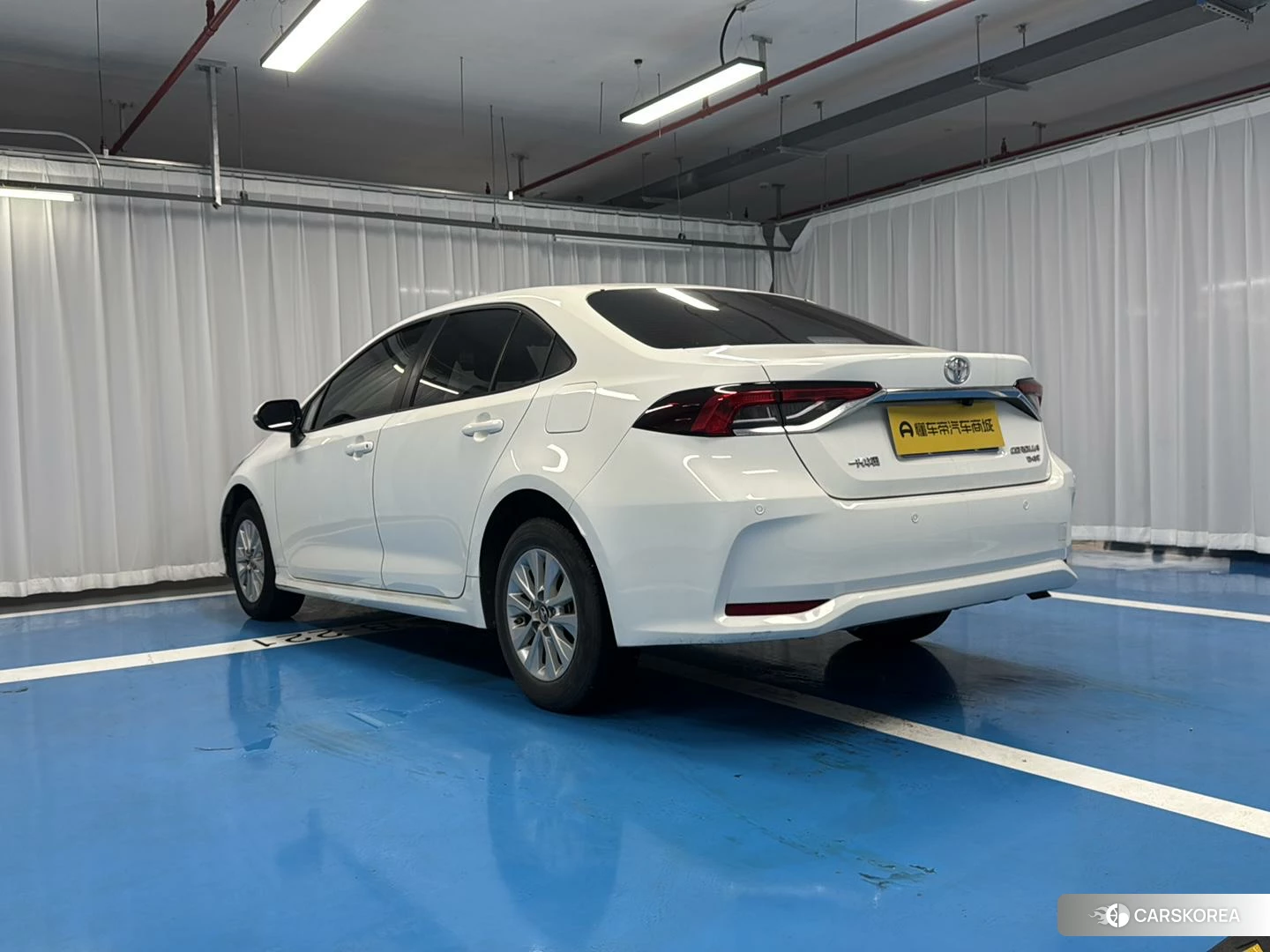 Toyota Corolla 2020 Белый из Китая