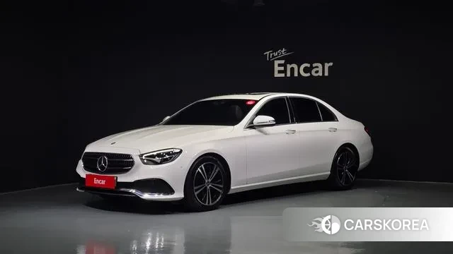 Mercedes-Benz E-Class W213 2020 Белый из Кореи