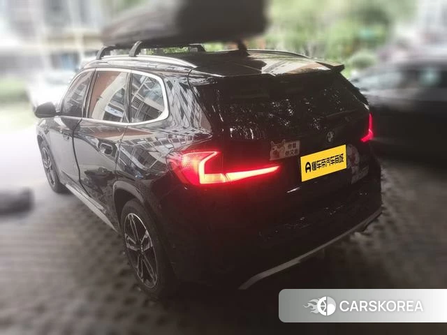 BMW X1 2024 Черный из Китая