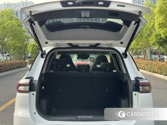 Chery Tiggo 7 PLUS 2023 Белый из Китая