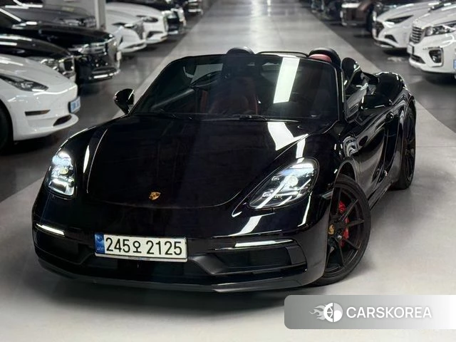 Porsche 718 Boxster 2021 Черный из Кореи