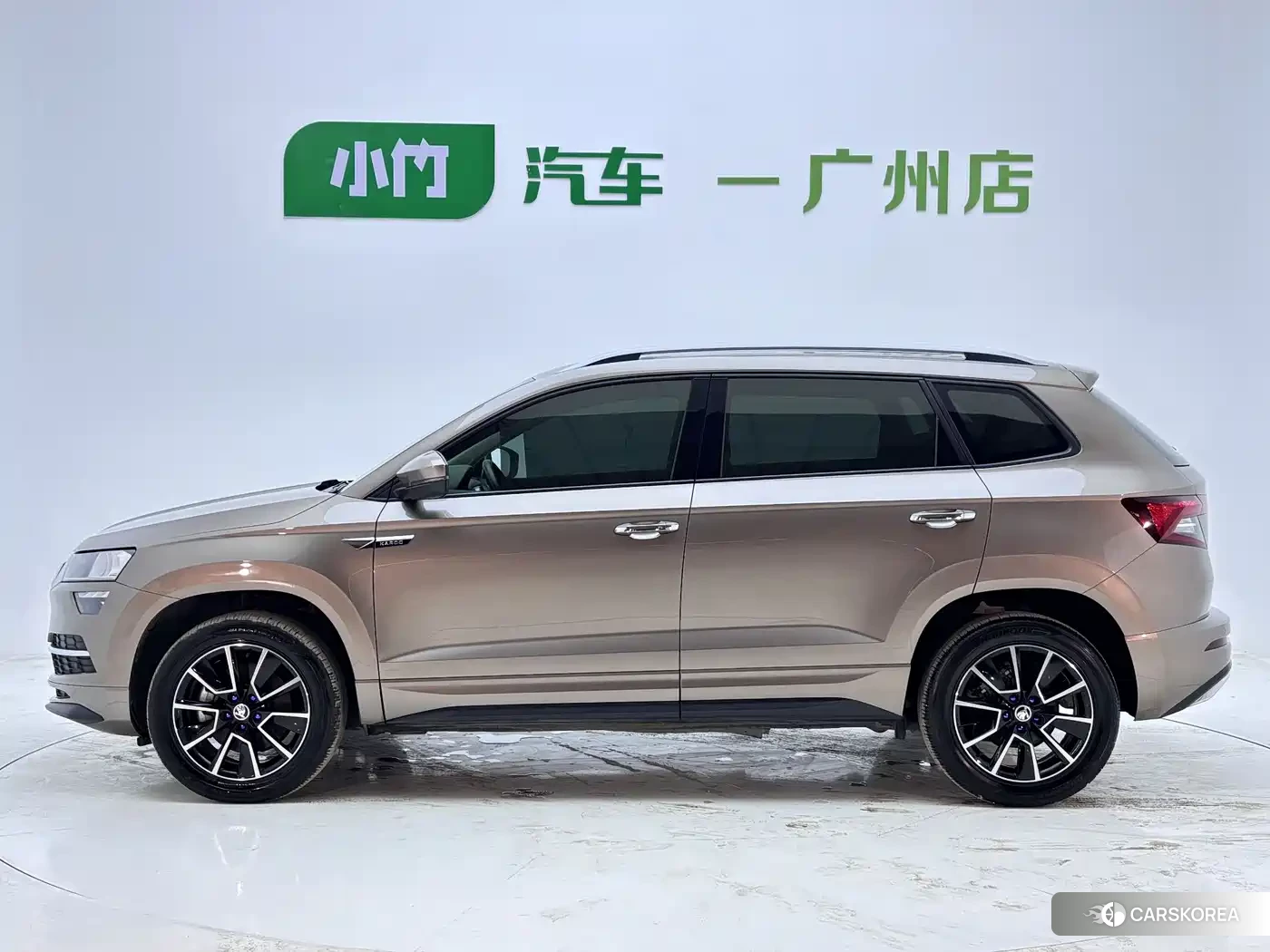 Skoda Krok 2023 Champagne/brown из Китая