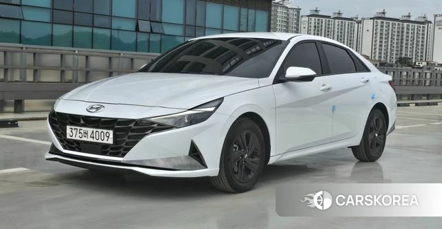 Hyundai Avante (CN7) 2022 Белый из Кореи