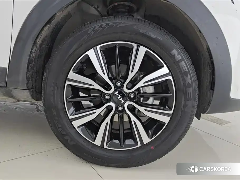 Kia KX1 2025 Белый из Китая