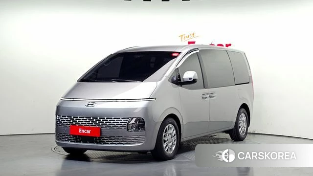 Hyundai Staria 2021 Серебряный из Кореи
