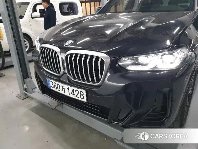 BMW X3 (G01) 2022 Черный из Кореи