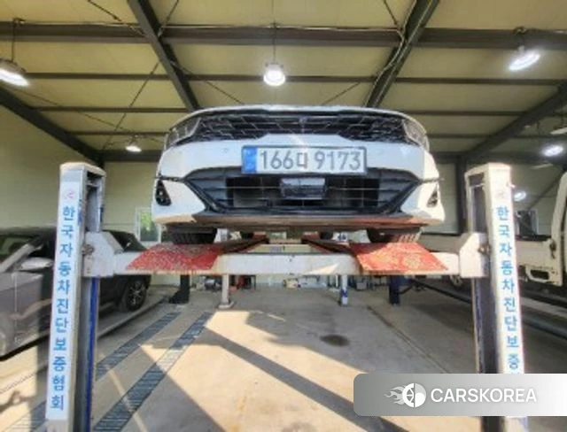 Kia K5 3rd generation 2023 Белый из Кореи