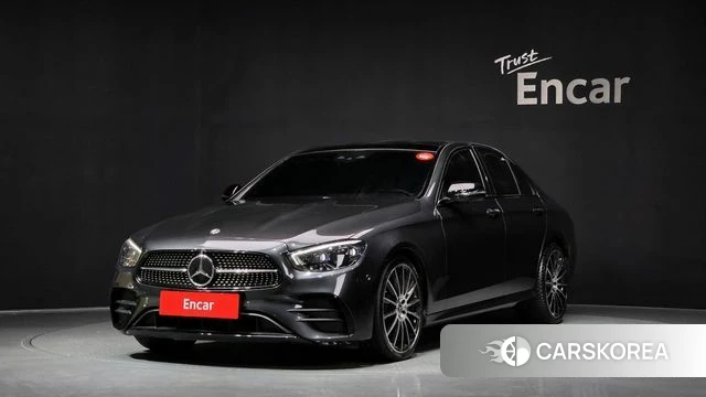 Mercedes-Benz E-Class W213 2023 Серый из Кореи